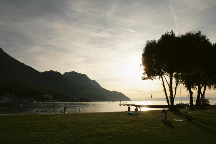 La Lagune Rive Bleue Hotel Le Bouveret Exterior photo